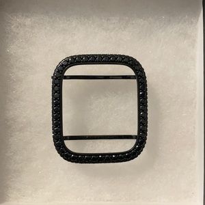 NWOT! Black Diamond Bezel Apple Watch Bumper
